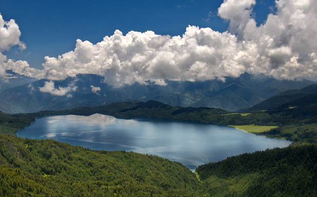 001_rara-sec_rara-lake_bharat-bandhu-thapa_ghtdp_618x385