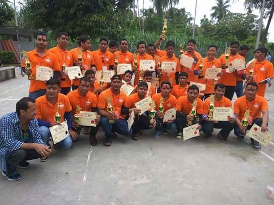 15058611_1251977204865616_21352815_n