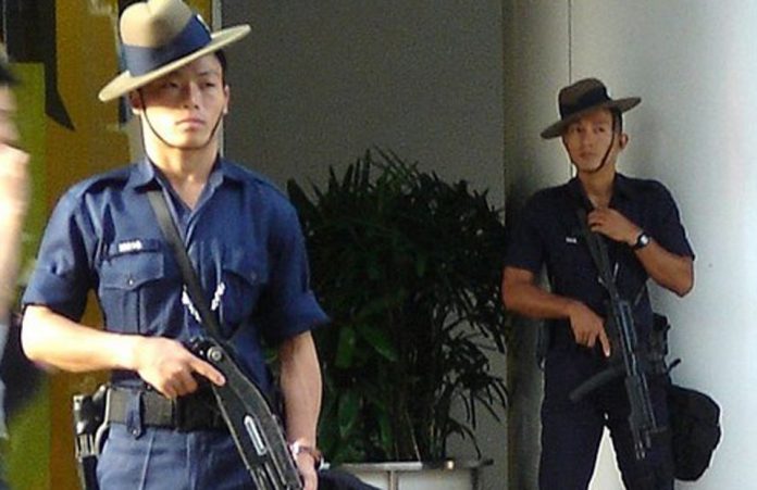 Police-2