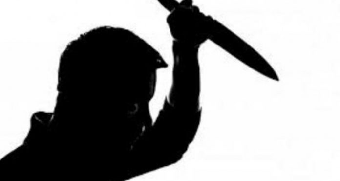 Knife-mudor