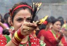 तीज पर्व : आज दर खाने दिन